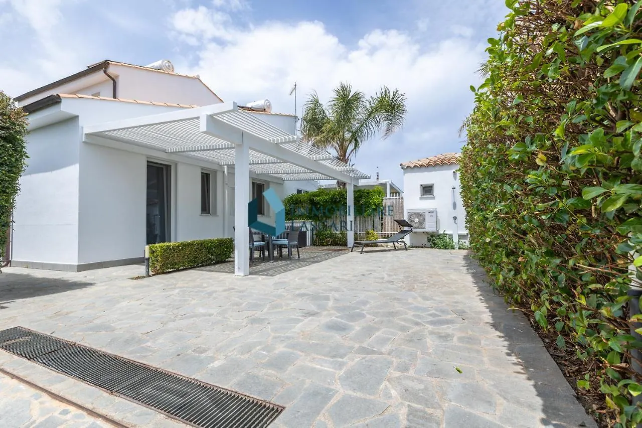 Villa Bianca 2 A 100 Metri Dalla Spiaggia Lascari